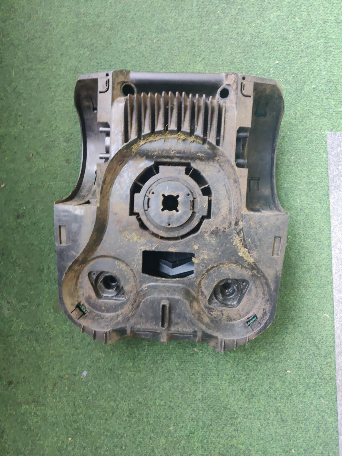 Bosch Indego 400 Chassis Schale Gehäuse Oberteil + Unterteil + Grüne Haube